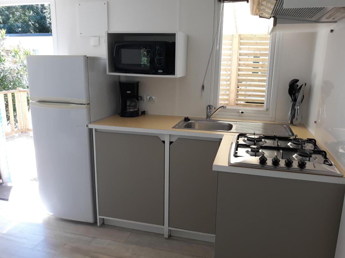 Mobilhome 6 Pers Avec Clim Saint-Georges-de-Didonne Eksteriør billede