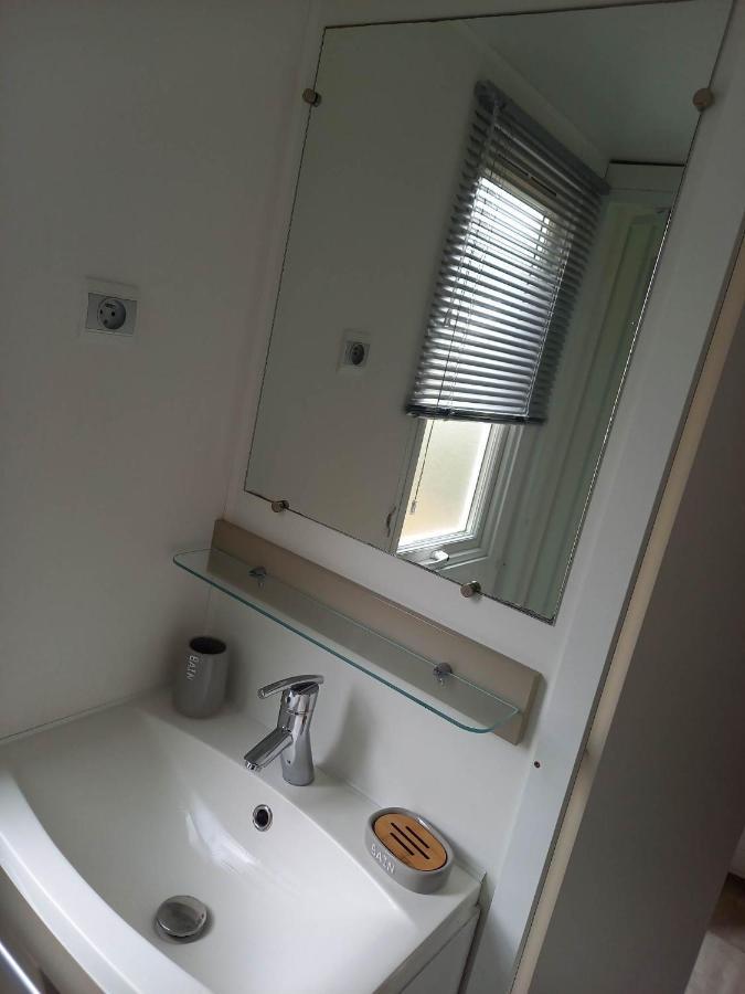 Mobilhome 6 Pers Avec Clim Saint-Georges-de-Didonne Eksteriør billede
